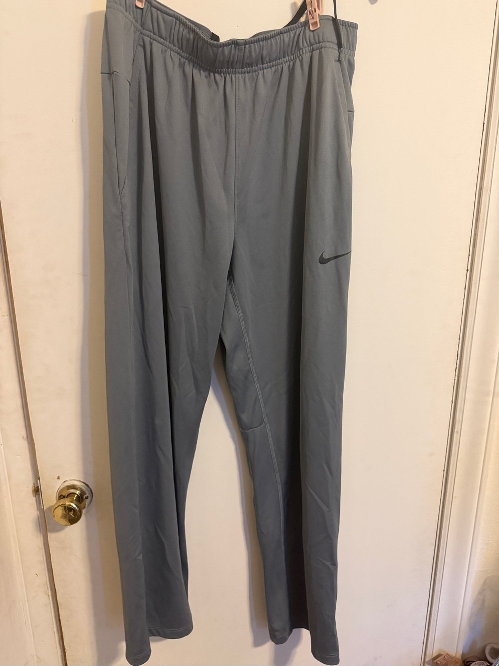 Nike Men’s Gray Athletic Pants - Lightweight Performance Size Medium
